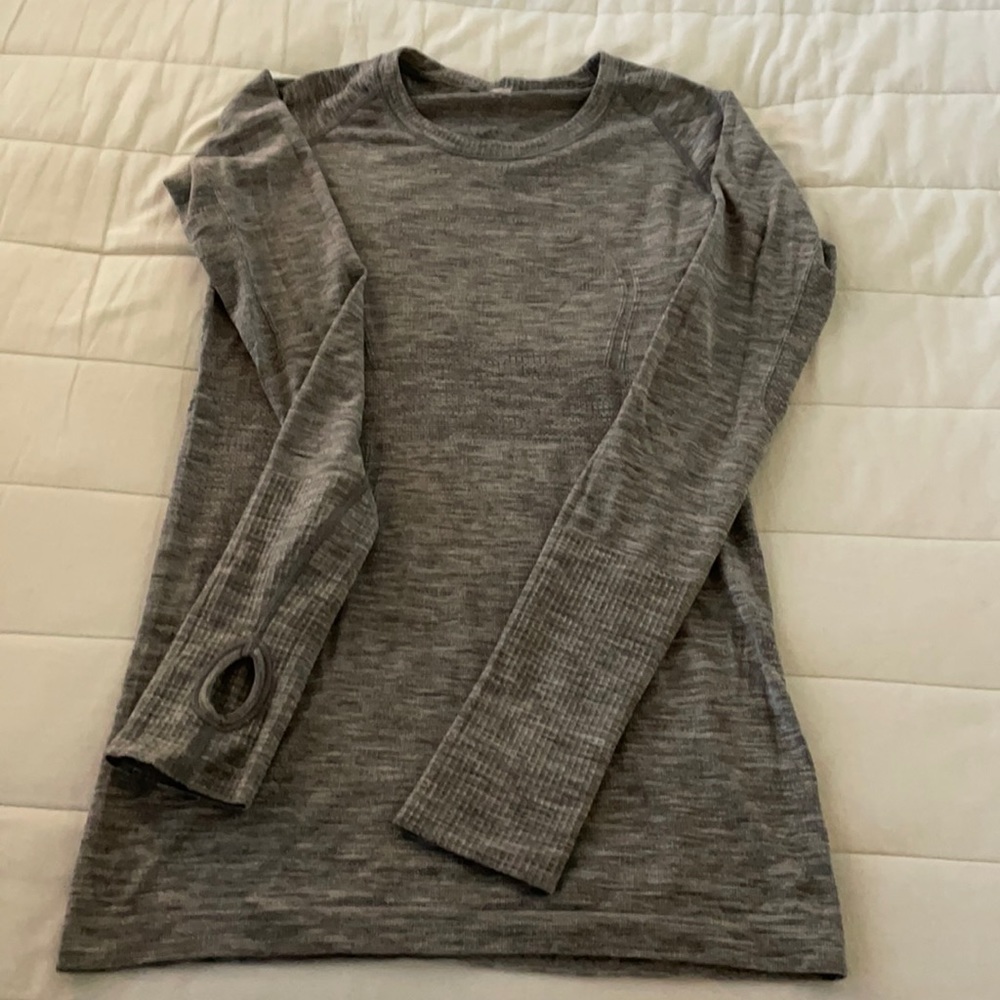 Lululemon gray Swiftly Tech long sleeve shirt